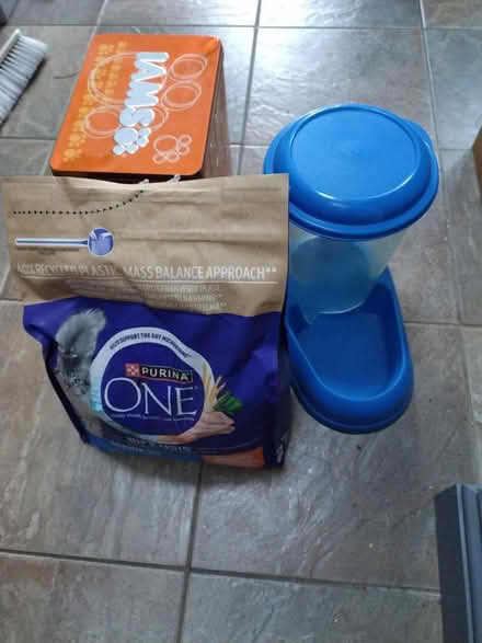 Photo of free Cat food hopper (Weymouth DT4) #1