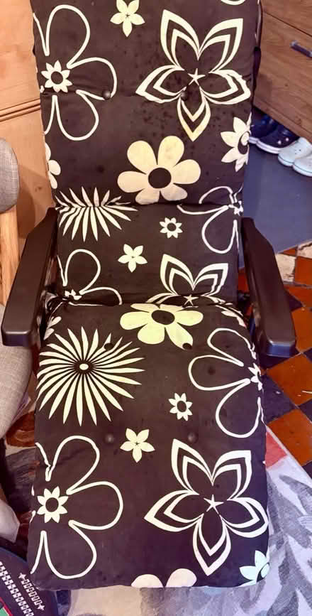 Photo of free Garden Recliner with Seat Pad (Oswestry SY11) #1