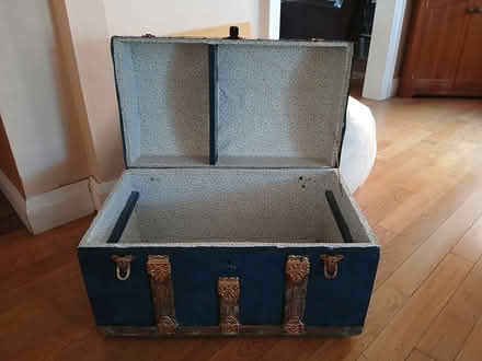 Photo of free Trunk (Yonge and Sheppard) #2