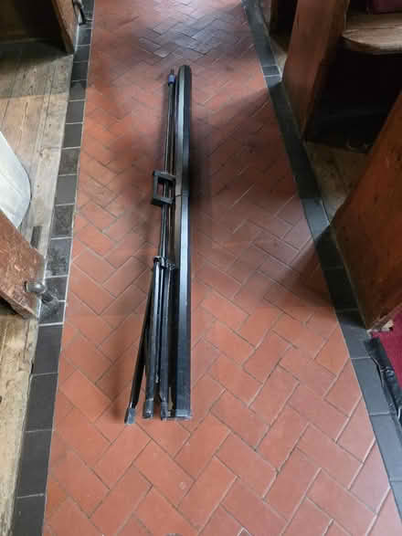 Photo of free Old freestanding projector screen (underwood, NG16) #1