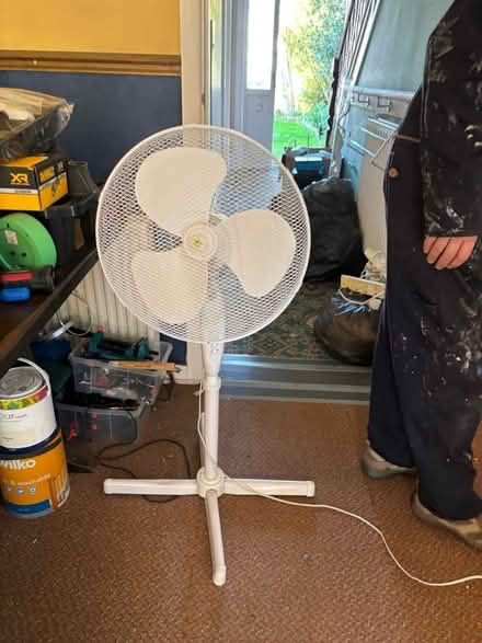 Photo of free Electric fan (Emsworth PO10) #1