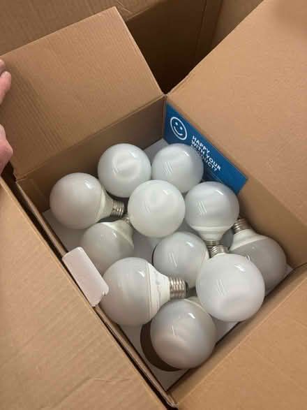 Photo of free Light Bulbs - assorted (South bay) #2