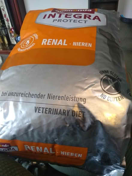 Photo of free Renal dog food (St Allen TR4, St Allen) #1