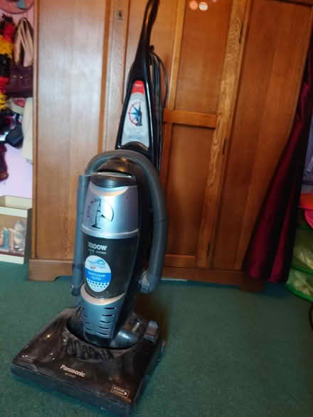 Photo of free Panasonic vacuum cleaner (Belper DE56 2) #1