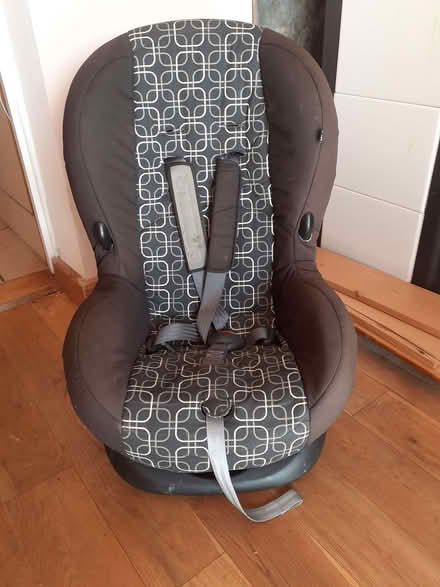 Photo of free Car seat for 9-18kg (Bowbridge GL5) #1