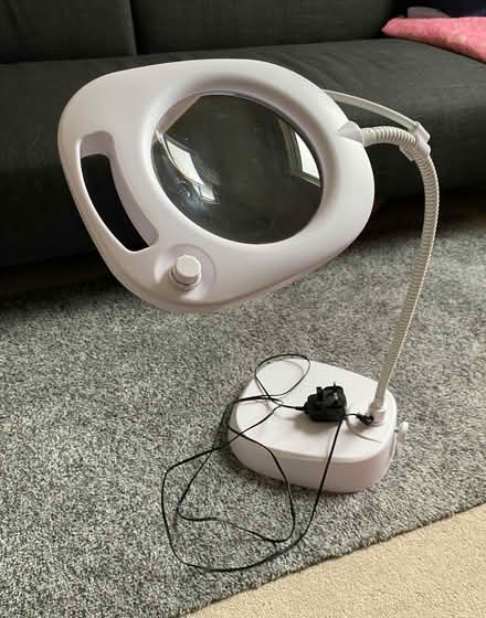 Photo of free Magnifying lamp (Shaw RG14) #1
