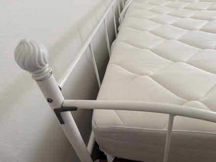 Photo of free Day/Trundle Bed (Orange, CA) #2