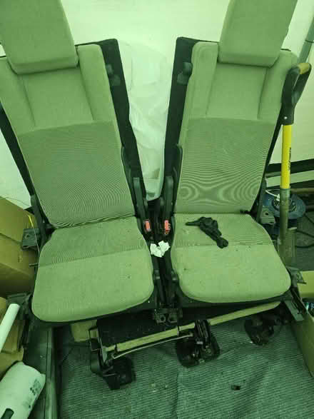Photo of free Land rover discovery 3 seats (TF5) #1