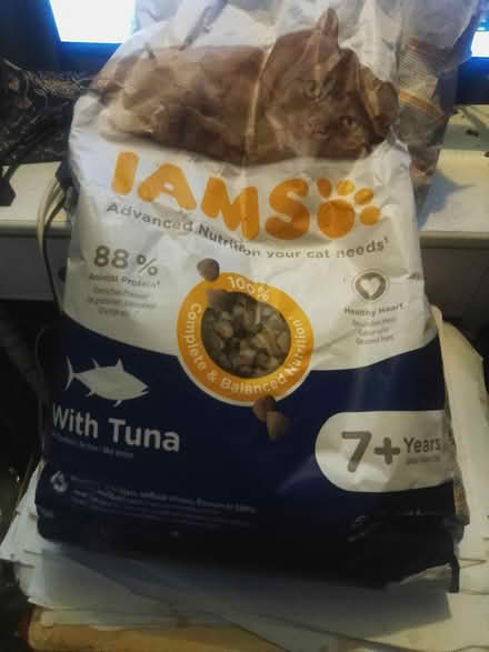 Photo of free Iams senior 3kg thuna (Anerley SE20) #1