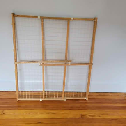 Photo of free Expandable Gate (Nassau County) #2
