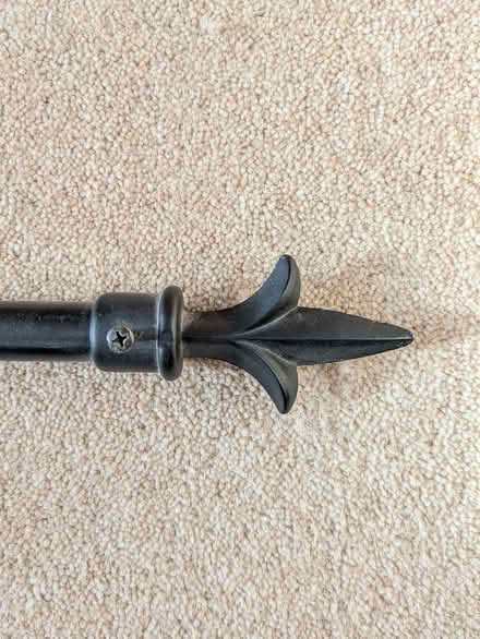 Photo of free Curtain pole, with 3 brackets (Golden Triangle NR2) #3