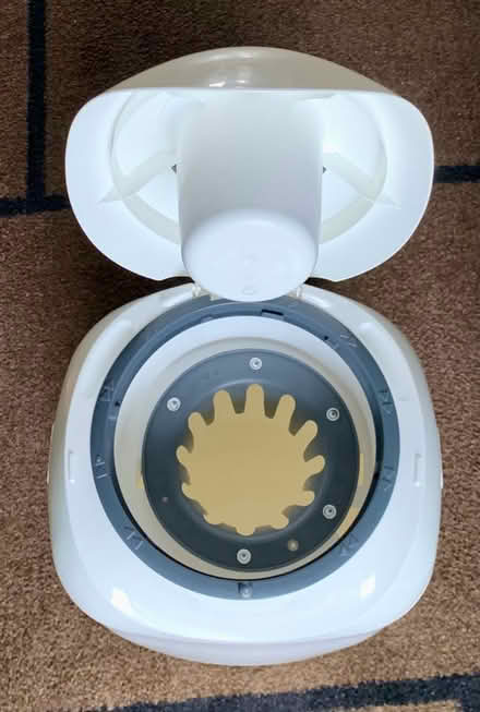 Photo of free Tommee Tippee Nappy Disposal Bin (North Finchley N12) #2