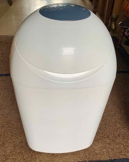 Photo of free Tommee Tippee Nappy Disposal Bin (North Finchley N12) #3