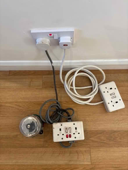 Photo of free 2 extension leads (Thames Ditton KT7) #1