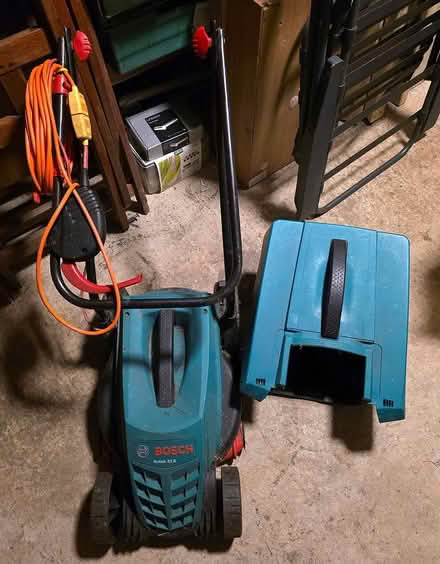 Photo of free Lawn mower Bosch Rotak 33R (Stroud) #1