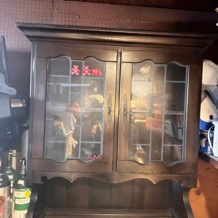 Photo of free China cabinet /dining hutch (Ypsilanti Township) #4