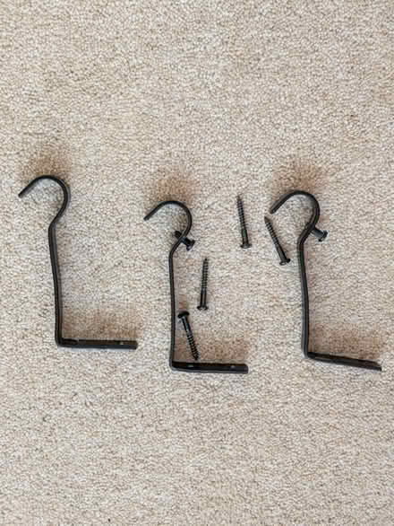 Photo of free Curtain pole, with 3 brackets (Golden Triangle NR2) #2