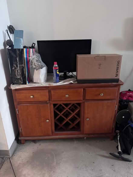 Photo of free Living Room dresser (Saint-Laurent) #1
