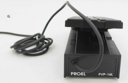 Photo of free Keyboard VOLUME CONTROL PEDAL (Parliament & Wellesley Streets) #4