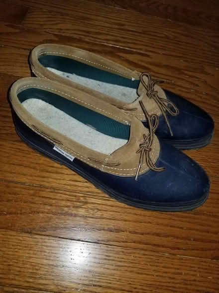 Photo of free Duck shoes (Centrepointe) #1