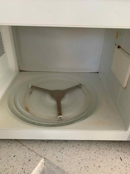 Photo of free Microwave (Emsworth PO10) #2