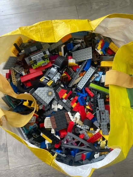 Photo of free Lego (Maidenhead SL6 3) #1