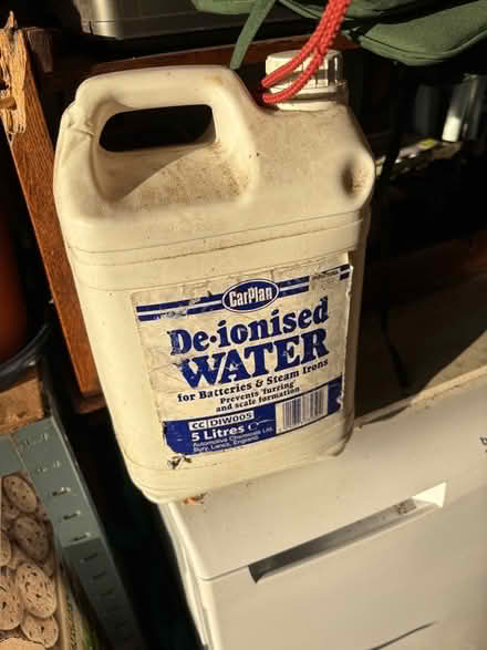 Photo of free De-Ionised Water (Hornby LA2) #1