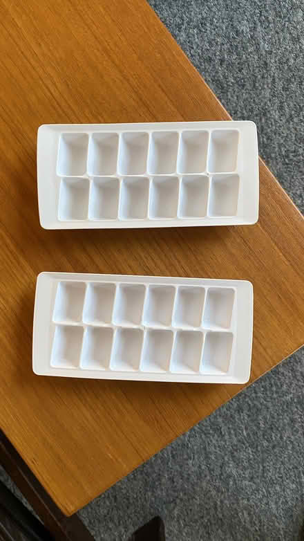 Photo of free Pair of ice cubes (CB2 near Cambridge Station) #1