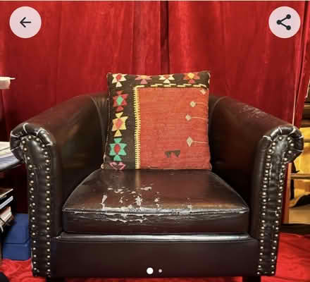 Photo of free faux leather chair (E10) #1