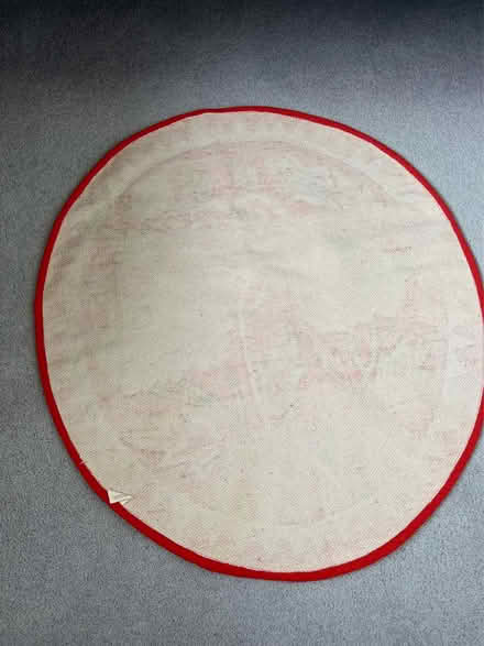 Photo of free Colourful flower bedside rug (Henley-on-Thames RG9) #4