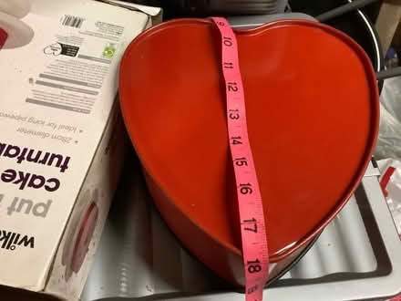 Photo of free Heart Shaped Cake Tin (DA1) #3