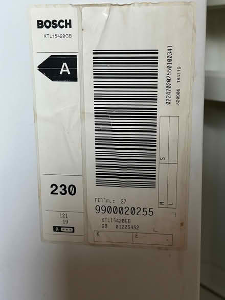 Photo of free Bosch fridge (Toton NG9) #4