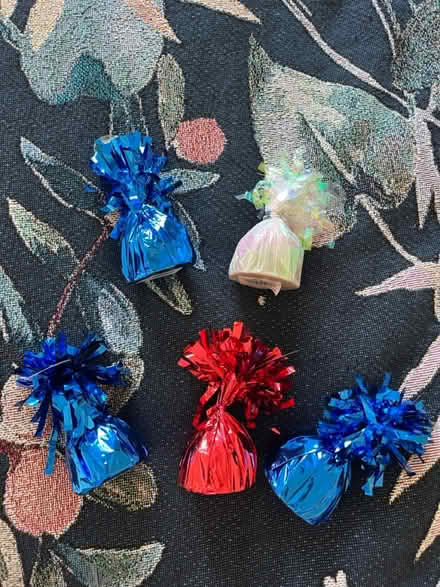 Photo of free Balloon weights x 5 (Henley-on-Thames RG9) #1
