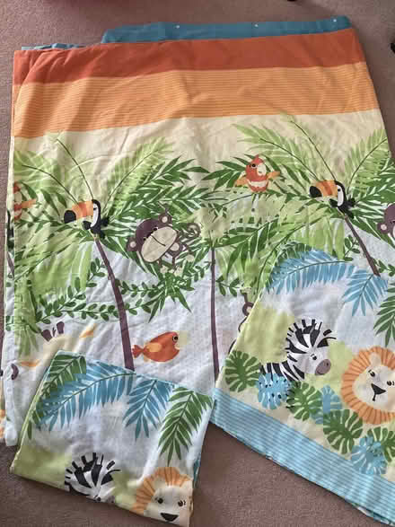 Photo of free Quilt cover and pillow cases jungle theme (Churchgate EN8) #1