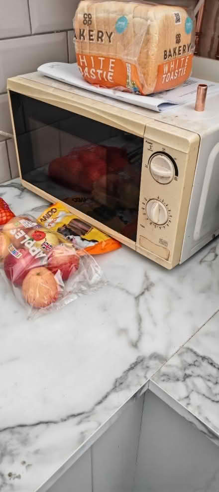 Photo of free Microwave (Sunniside NE16) #1