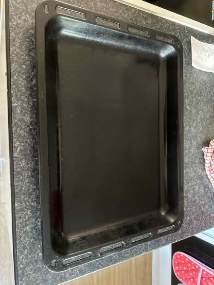 Photo of free Large oven tray (Greater Leys OX4) #1