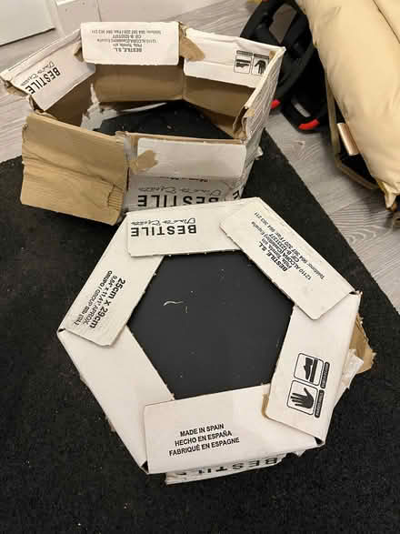 Photo of free Brand new 20 black hexagon tiles 25cm x 29cm (Newton Mearns G77) #4
