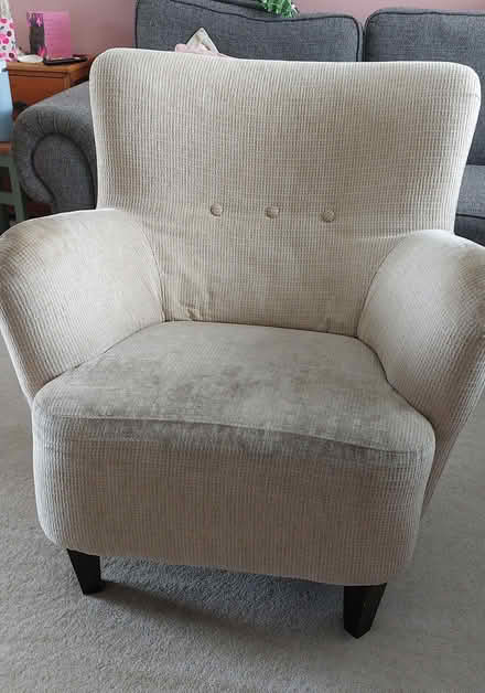 Photo of free Armchair (CT1) #1