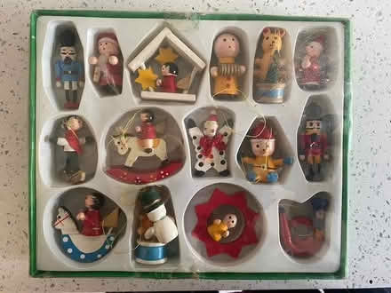 Photo of free Antique xmas (Cheshunt EN7) #1