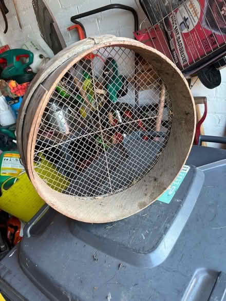 Photo of free Garden Riddle (Hornby LA2) #1