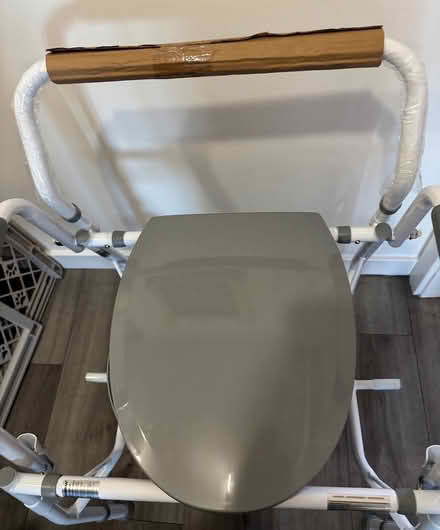 Photo of free new portable commode (Burbank Hillside) #1