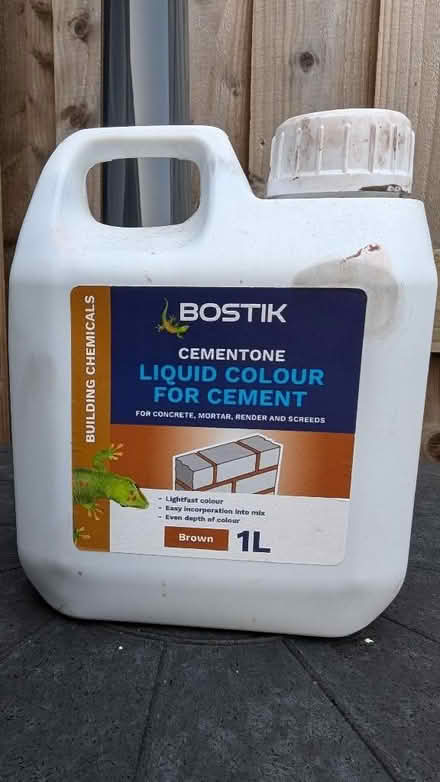 Photo of free Cement/mortar dye, brown (Wellingborough NN8) #1