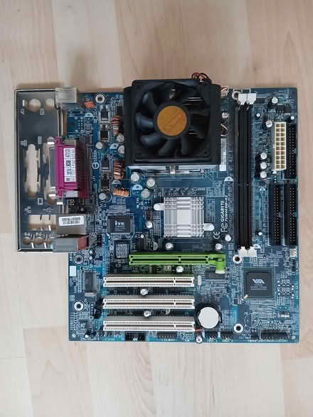 Photo of free Collection of computer parts (B90 shirley) #1