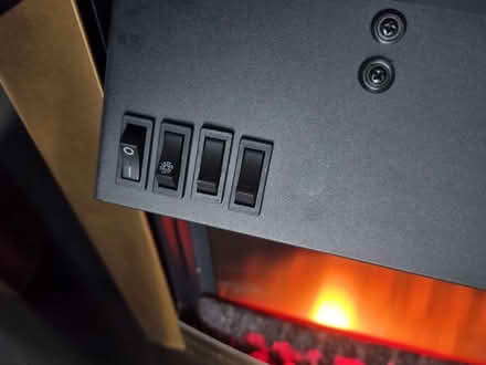 Photo of free electric fireplace with surrounding (London TW12) #1