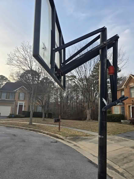 Photo of free basketball hoop with new rim & net (South Laurel) #2
