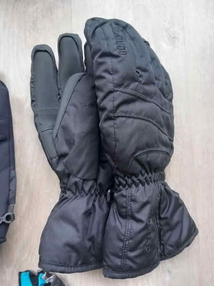 Photo of free Cycling Gloves (EN7 Cheshunt) #3