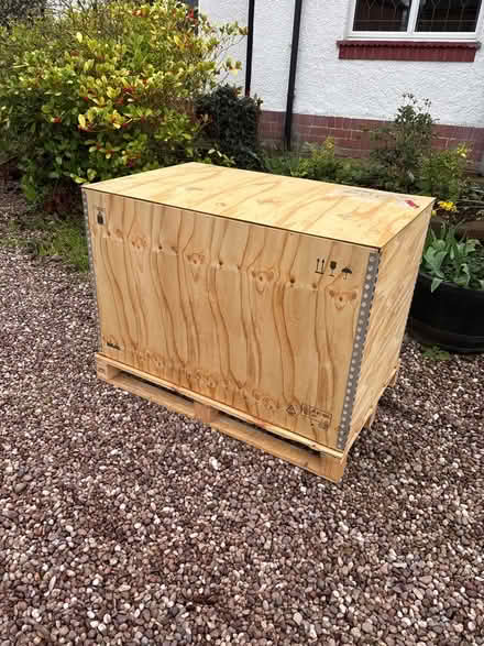 Photo of free Wooden packing crate on pallet (CH2 2HL) #1