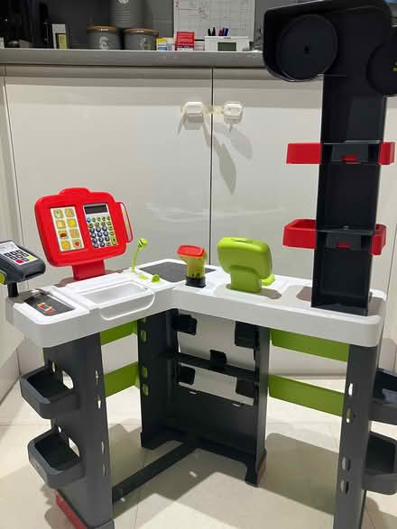 Photo of free Smoby play kitchen (Coulsdon, nr, train station) #1