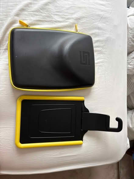 Photo of free ‘Shirt shuttle’ packing case (Elephant and Castle) #3