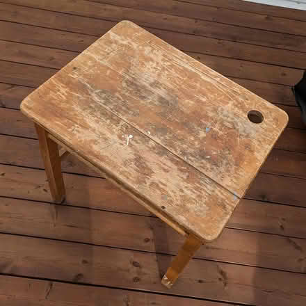 Photo of free Old primary school desk (Carlingwood) #4